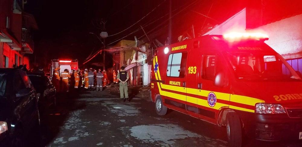 Prédios desabam em BH; bebê de 1 ano e 8 meses e homem morrem
