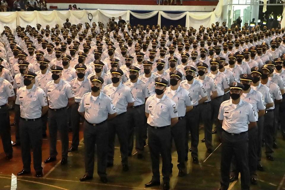 Governo do ES realiza formatura de 352 novos sargentos da Polícia Militar