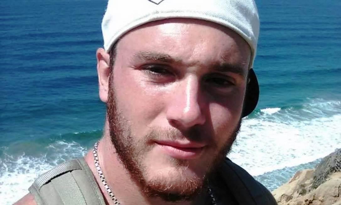 Homem que procurava chifres de veado em floresta encontra restos de lutador de MMA desaparecido nos EUA