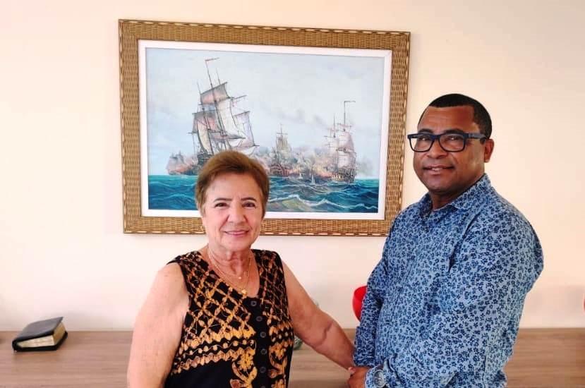 Adeci comemora nomeação de Dona Glória como primeira secretária de Pesca de São Mateus