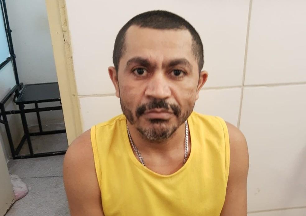 Suspeito é identificado e confessa assassinato de criança com 42 facadas em colégio de Petrolina, em 2015