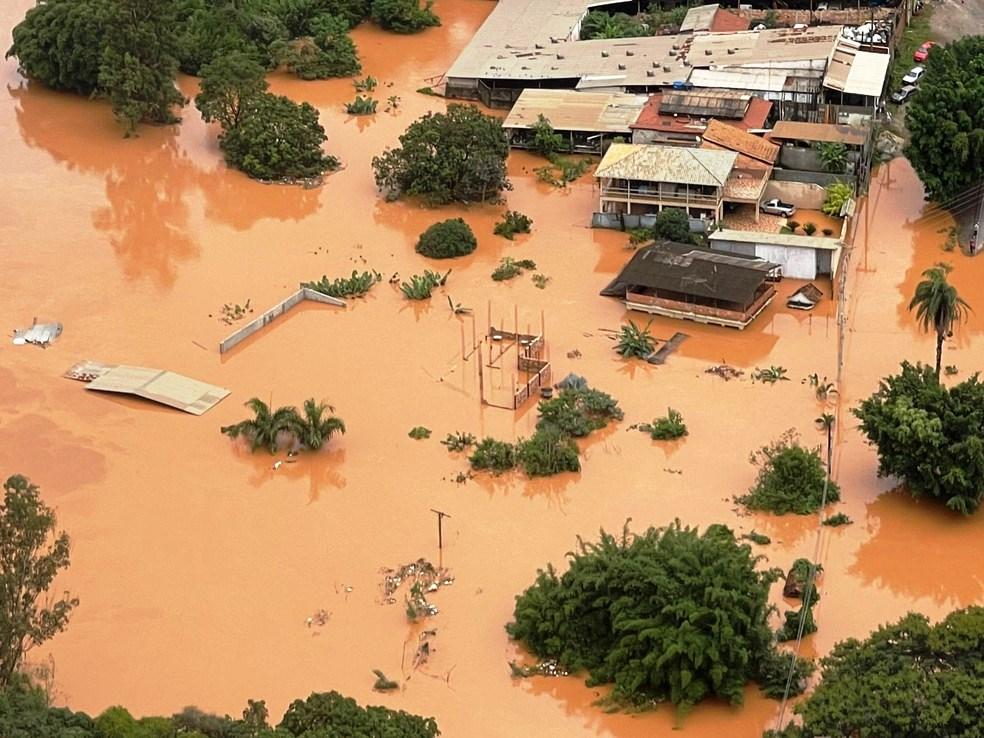 Minas registra mais de 2 mil desabrigados por causa da chuva em 24 horas e total ultrapassa 6,6 mil