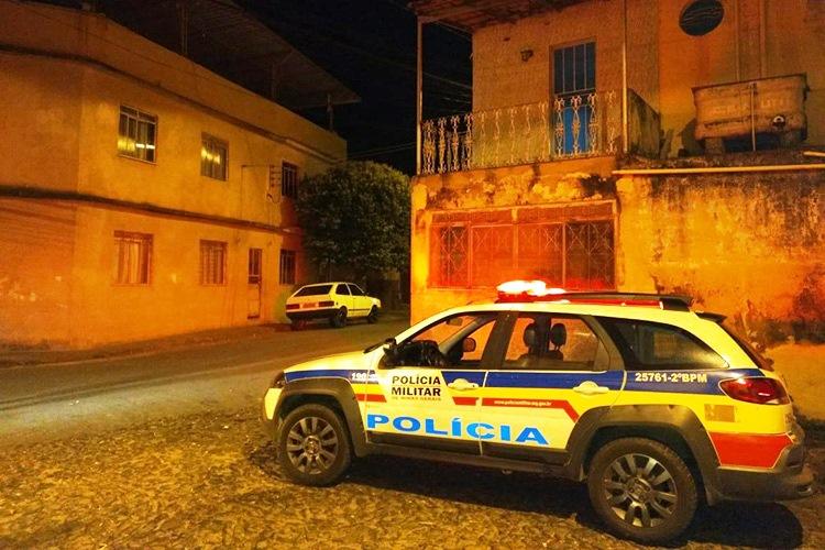 Adolescente de 13 anos dispara em praça, mata 1 pessoa, fere 2 e é morto pela PM em São João Nepomuceno