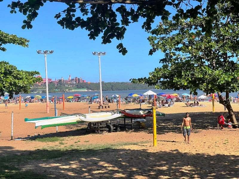 Verão: Saiba o que é permitido e proibido nas praias de Norte a Sul do ES