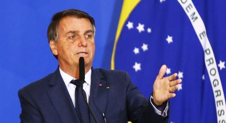 De olho nas eleições, Bolsonaro prepara reforma ministerial