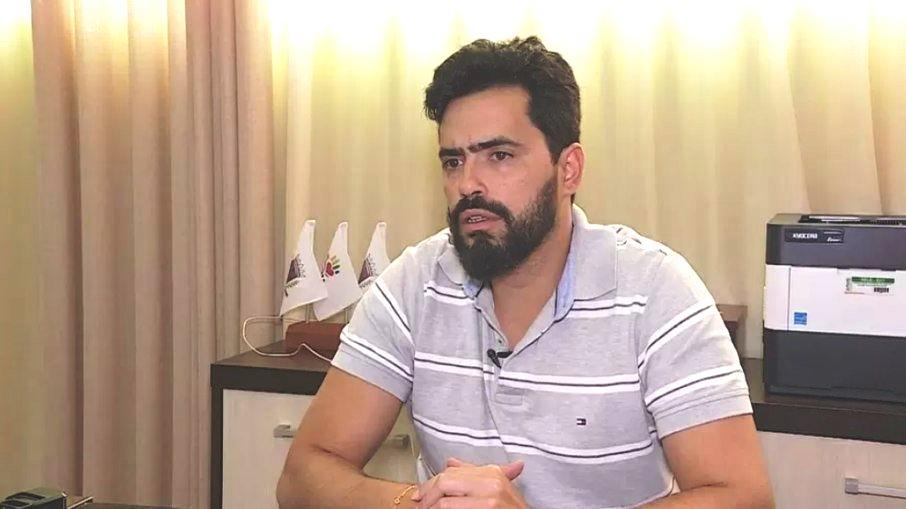 Prefeito e vereador de cidade mineira marcam luta de boxe