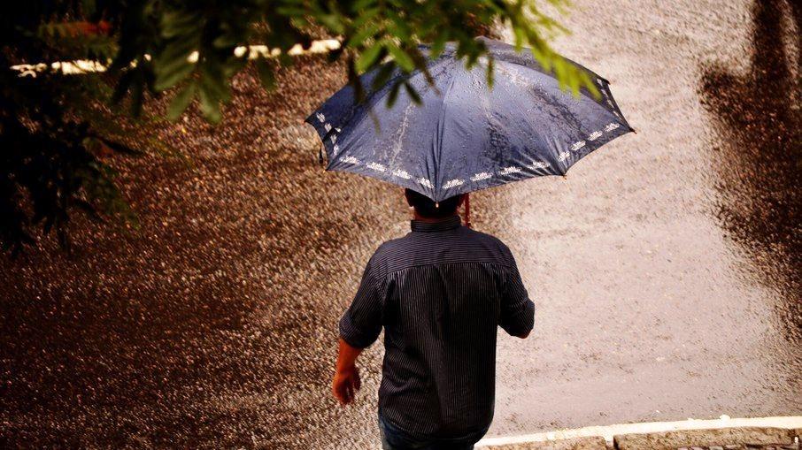 Chuvas preocupam 8 milhões de brasileiros que vivem em área de risco