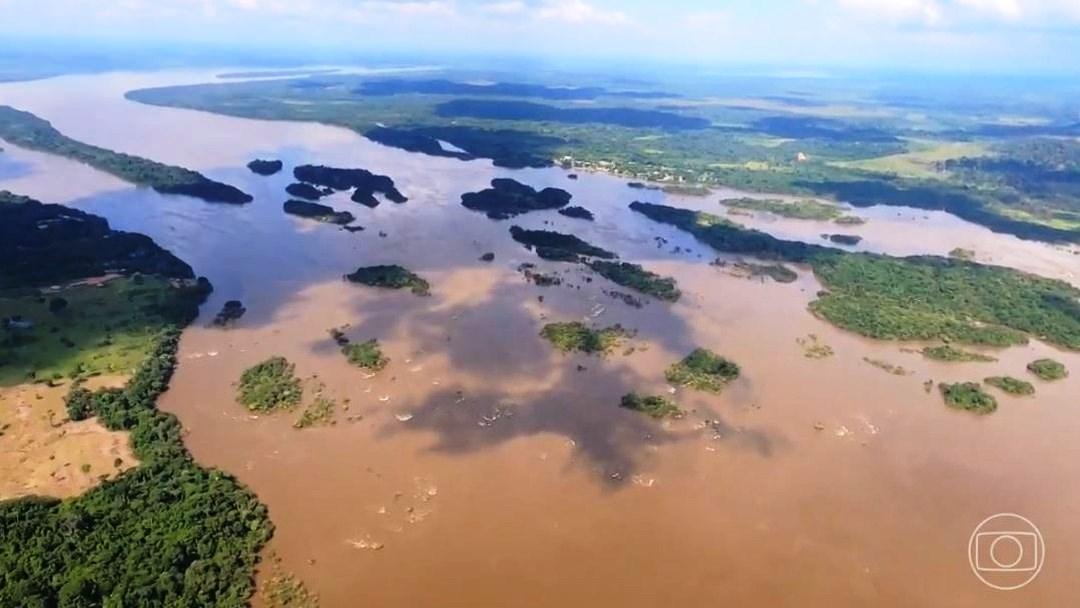 Imagens mostram contaminação do rio Tapajós por garimpo ilegal em paraíso ambiental 