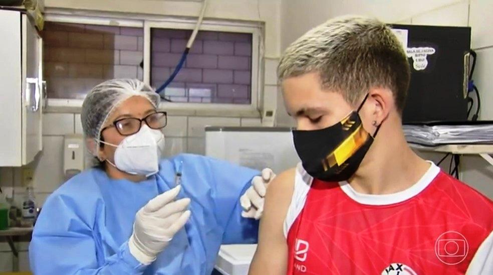 Cidade do Ceará que vacinou 100% dos adultos não tem morte por Covid há 7 meses
