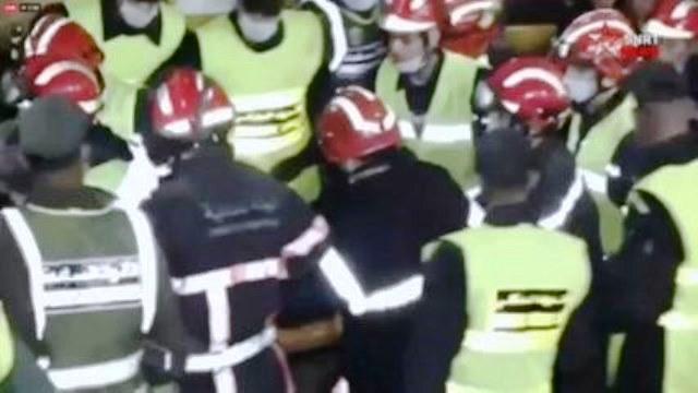 Menino de 5 anos é resgatado de poço de 32 metros no Marrocos; criança está morta