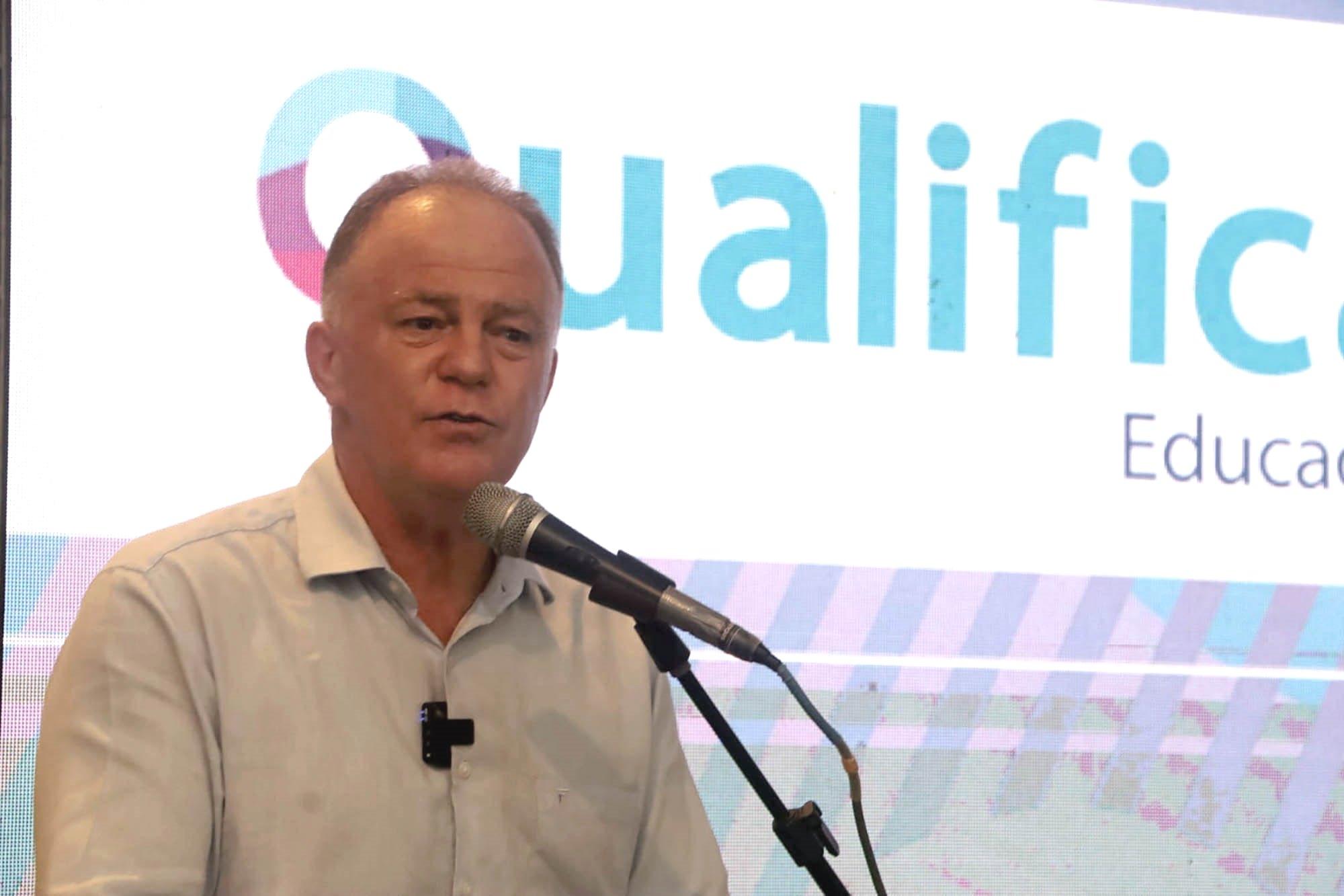 Casagrande anuncia abertura de mais de 51 mil vagas em cursos do Programa Qualificar ES