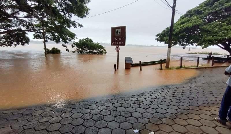 Com Rio Doce acima da cota de inundação, Linhares registra maior volume de chuva no ES
