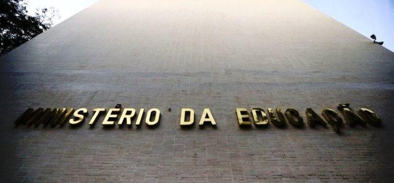 Indígenas e quilombolas já podem se inscrever no Bolsa Permanência