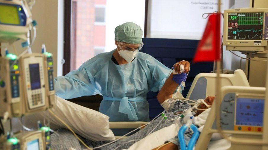 Brasil registra 999 mortes por covid-19 em apenas um dia
