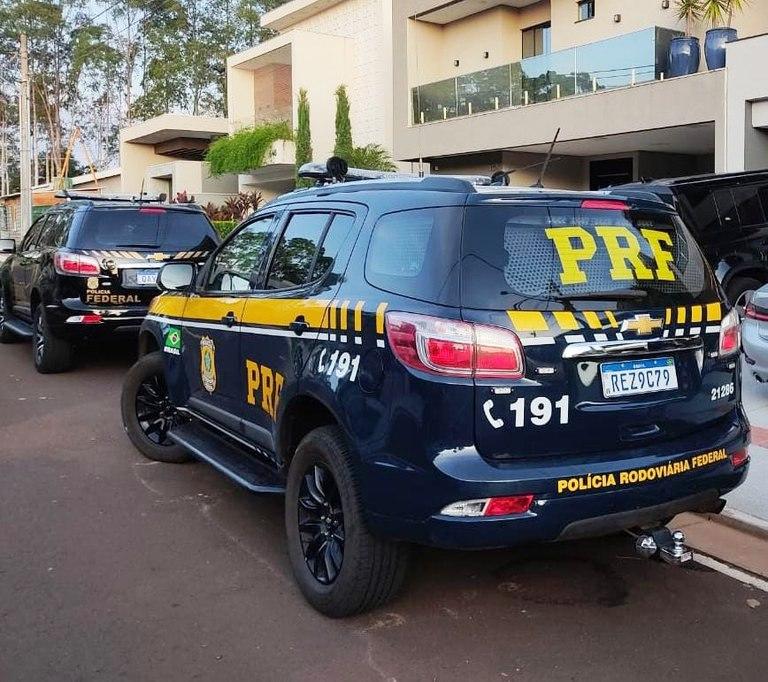 PF e PRF desarticulam organização criminosa responsável por clonar 3.300 viaturas do Exército