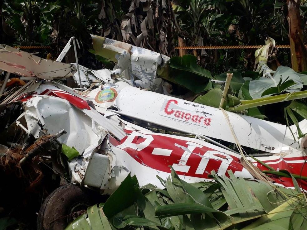Avião que pulverizava bananais cai no interior de SP; piloto morreu