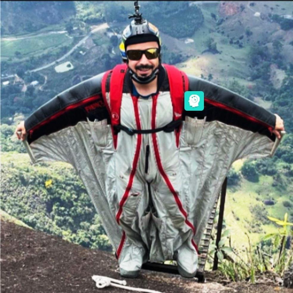 Paraquedista morre em salto de base jump, em Castelo, no ES