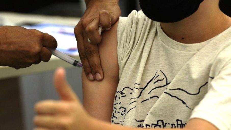 Brasil registra 61 mil casos e 578 mortes por covid-119 nesta quinta-feira (3)