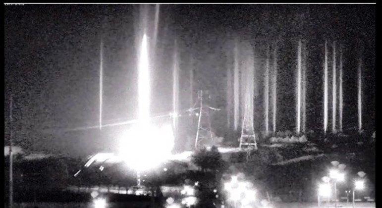 Forças russas tomam o controle da usina nuclear de Zaporizhzhia, a maior da Europa