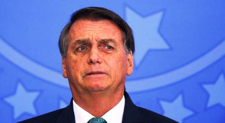 Bolsonaro cobra Petrobras por redução do preço dos combustíveis