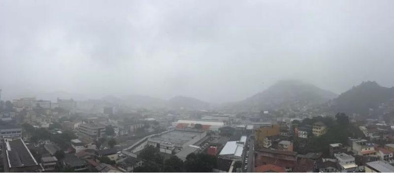 Outono começa com alerta de chuvas intensas em mais de 40 cidades do ES