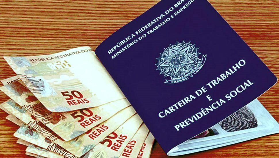 Mais 1,9 milhão de trabalhadores têm abono salarial liberado nesta terça-feira (22)