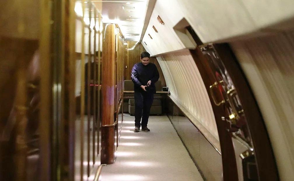 Avião presidencial de Vladimir Putin tem “botão nuclear”, academia e decoração neoclássica
