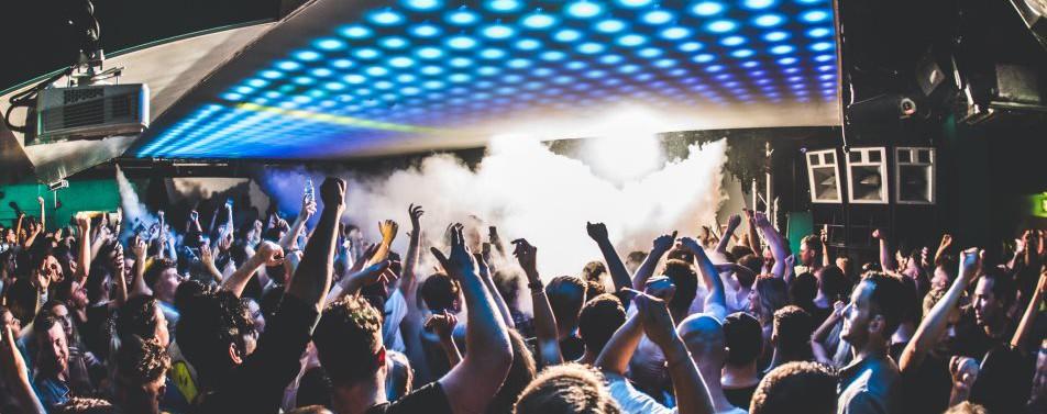Casagrande anuncia liberação de público em eventos sociais, culturais e esportivos, no ES