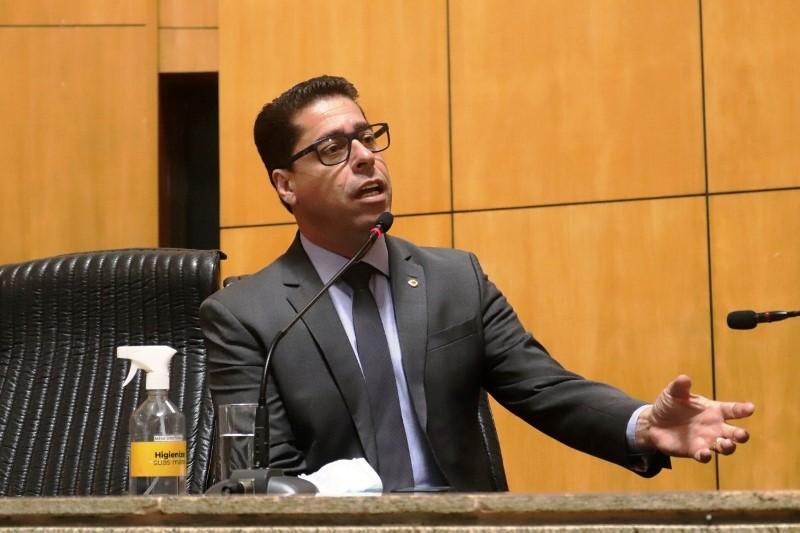 Com trabalho de Marcelo Santos, obras na ES-137 saem do papel