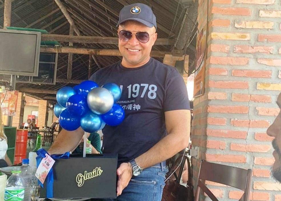Médico piauiense morre em avião a caminho de lua de mel nas Ilhas Maldivas