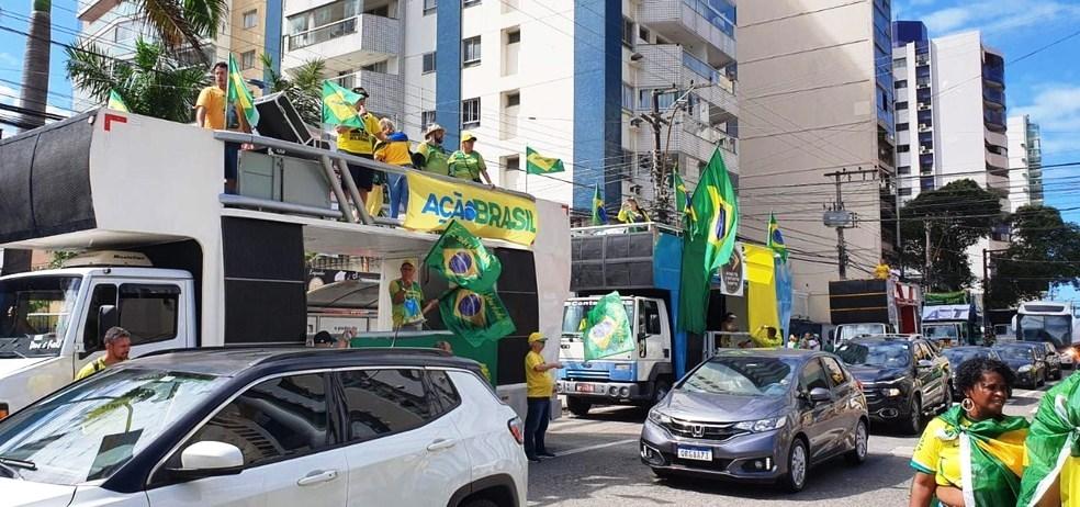 Grande Vitória, ES, tem ato a favor do governo Bolsonaro no Dia do Trabalhador