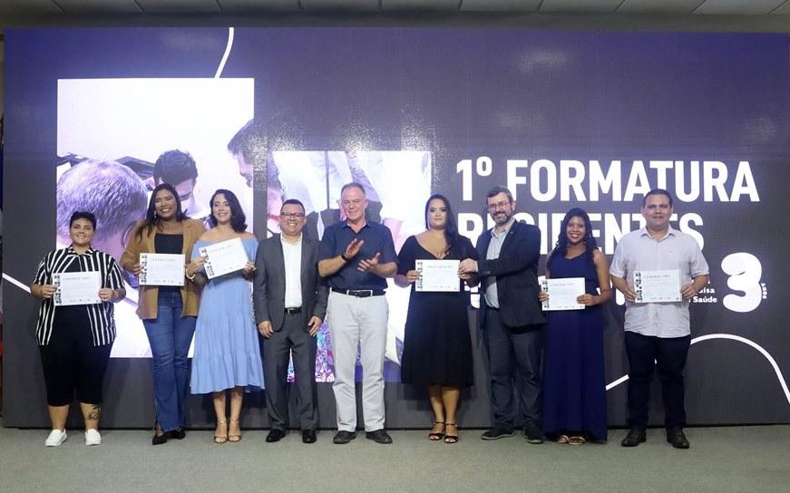 Formada primeira turma dos Programas de Residências Médicas e Multiprofissionais da Saúde do ES