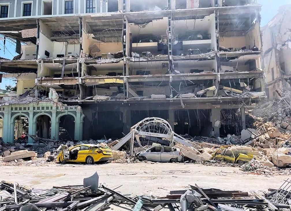 Forte explosão em hotel de luxo no centro de Havana deixa oito mortos e feridos