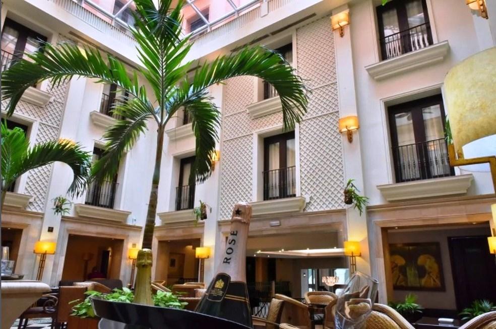 Forte explosão em hotel de luxo no centro de Havana deixa oito mortos e feridos