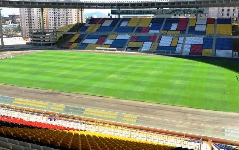Rio Branco enfrenta o Serra em jogo que acontece no Kleber Andrade neste sábado (14)