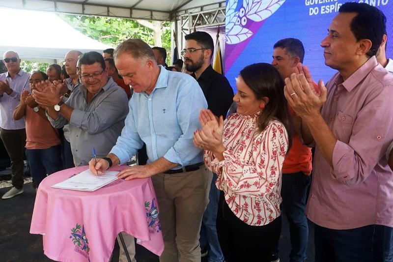Governador anuncia novas obras de infraestrutura em Marataízes, ES