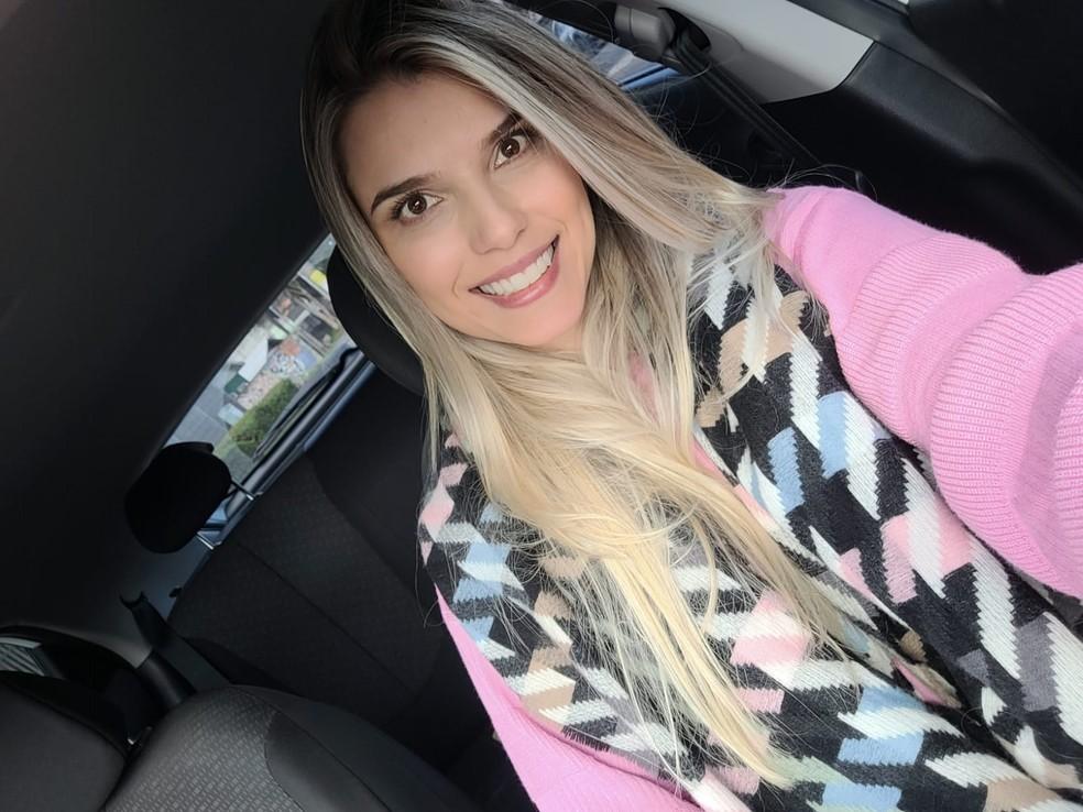 Para evitar multa, ex-noiva faz festa de “descasamento” após fim de noivado