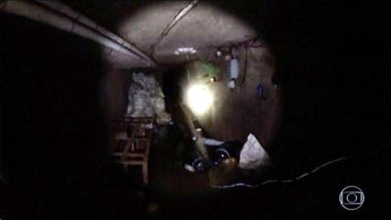 Túnel de traficantes com mais de 18 metros de profundidade, sistema de trilhos, eletricidade e ventilação é descoberto entre EUA e México