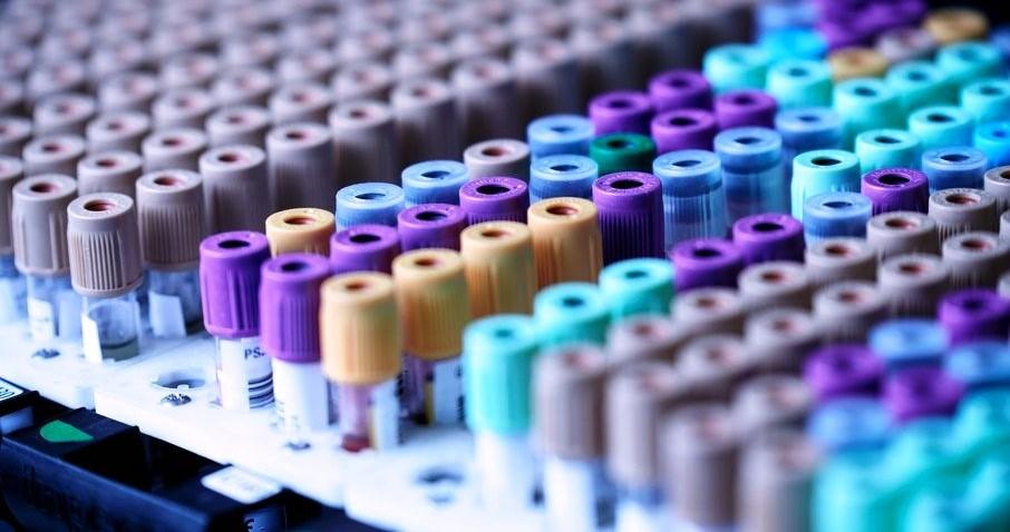 Surto de hepatite em crianças: número de mortes chega a 16