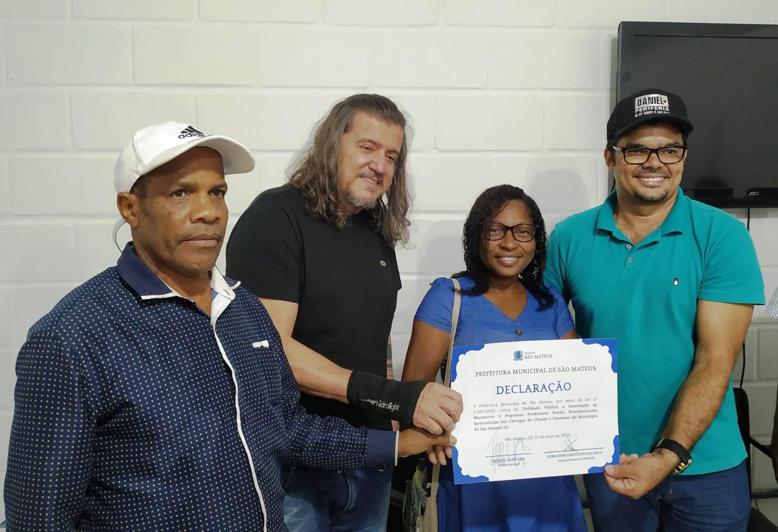 Daniel e Cristiano Balanga recebem pequenos agricultores dos Córregos do Chiado e Contenas: “Ela trouxe o poder”