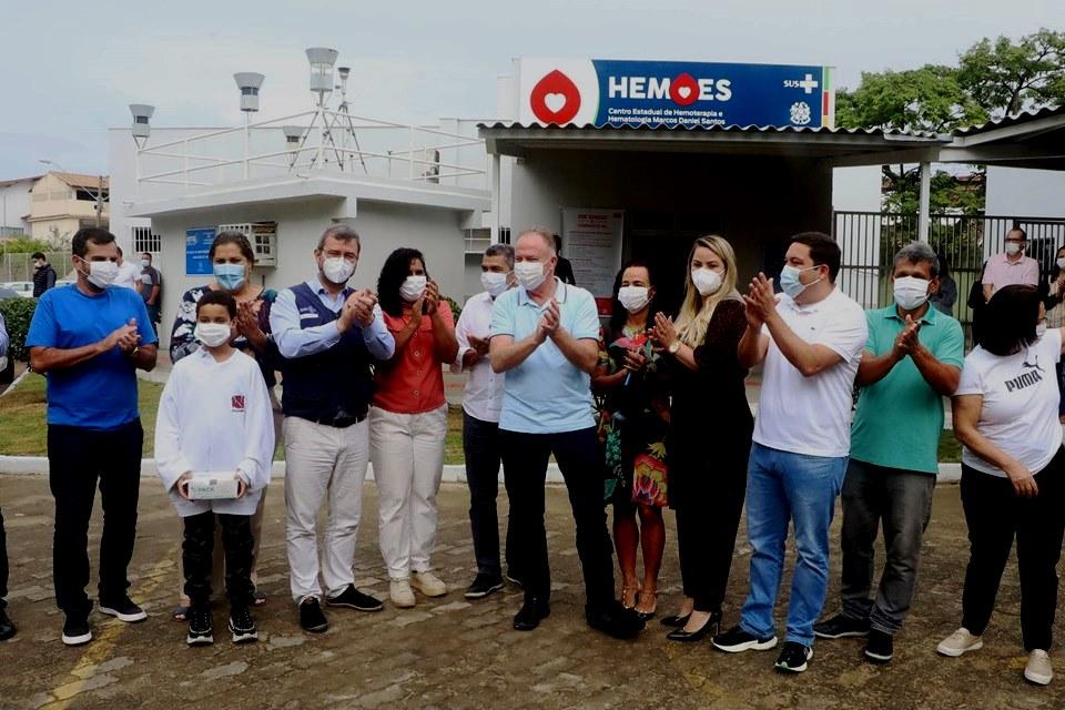 Casagrande reinaugura unidade do Hemoes Serra, no ES