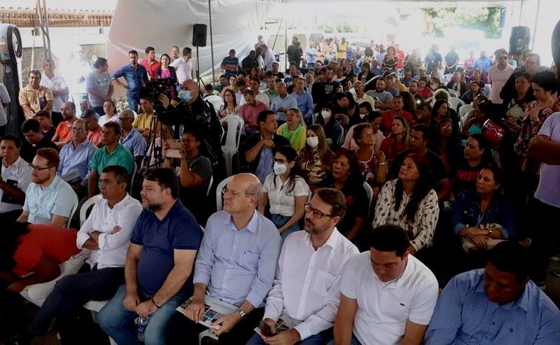 Casagrande anuncia ampliação do sistema de esgotamento sanitário na Serra, ES