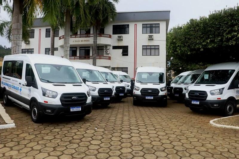 Municípios das microrregiões Rio Doce, Centro-Oeste e Noroeste do ES recebem equipamentos e vans para transporte