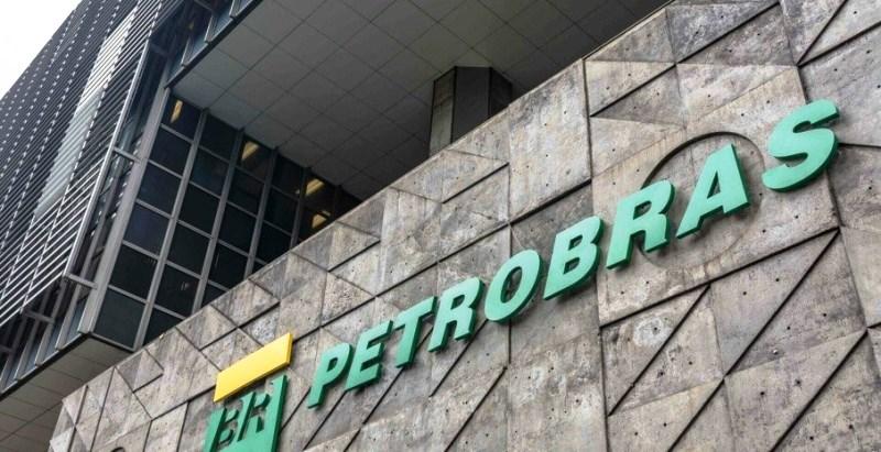 Petrobras ignora governo e mantém compromisso com preços competitivos