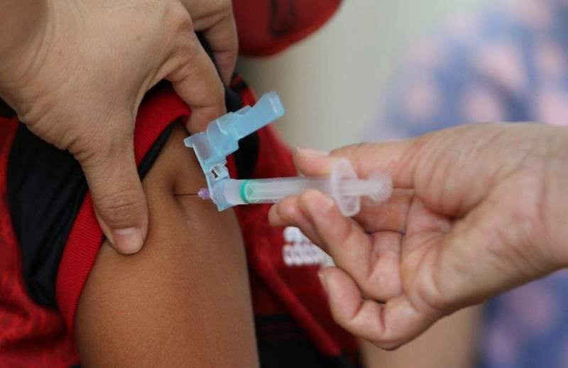 ES vai começar a vacinar contra a covid-19, pessoas com 40 anos ou mais,  a partir de segunda-feira (20