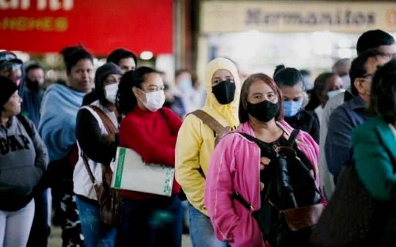 Brasil tem 229 mortes em 24 horas, média móvel sobe 22% e vai a 148