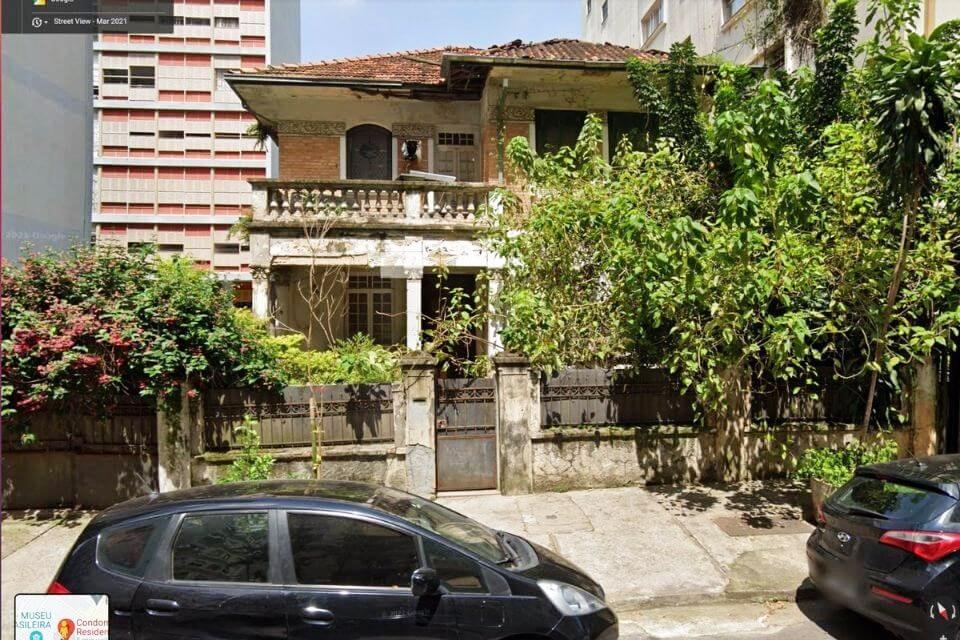 ‘Mulher da casa abandonada’ em São Paulo é foragida do FBI