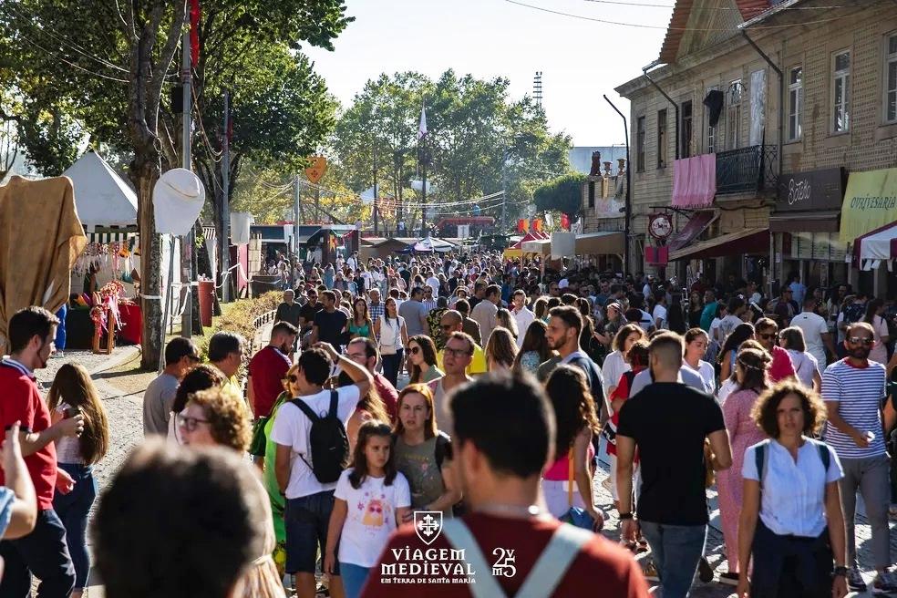 Em Portugal, uma viagem ao passado para atrair mão de obra no presente
