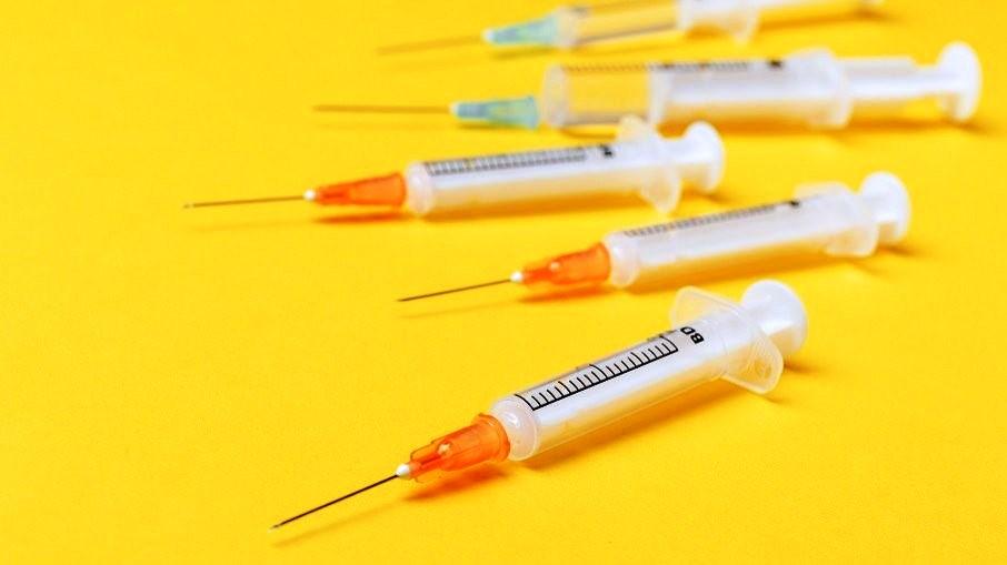 Especialistas só indicam uso de anabolizantes no tratamento de HIV em casos de perda excessiva de massa