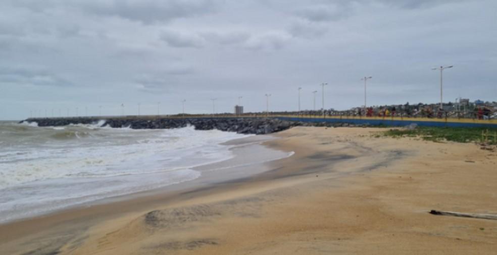 Marinha emite alerta de ventos fortes para o litoral Sul do ES, até a manhã de sábado (10)